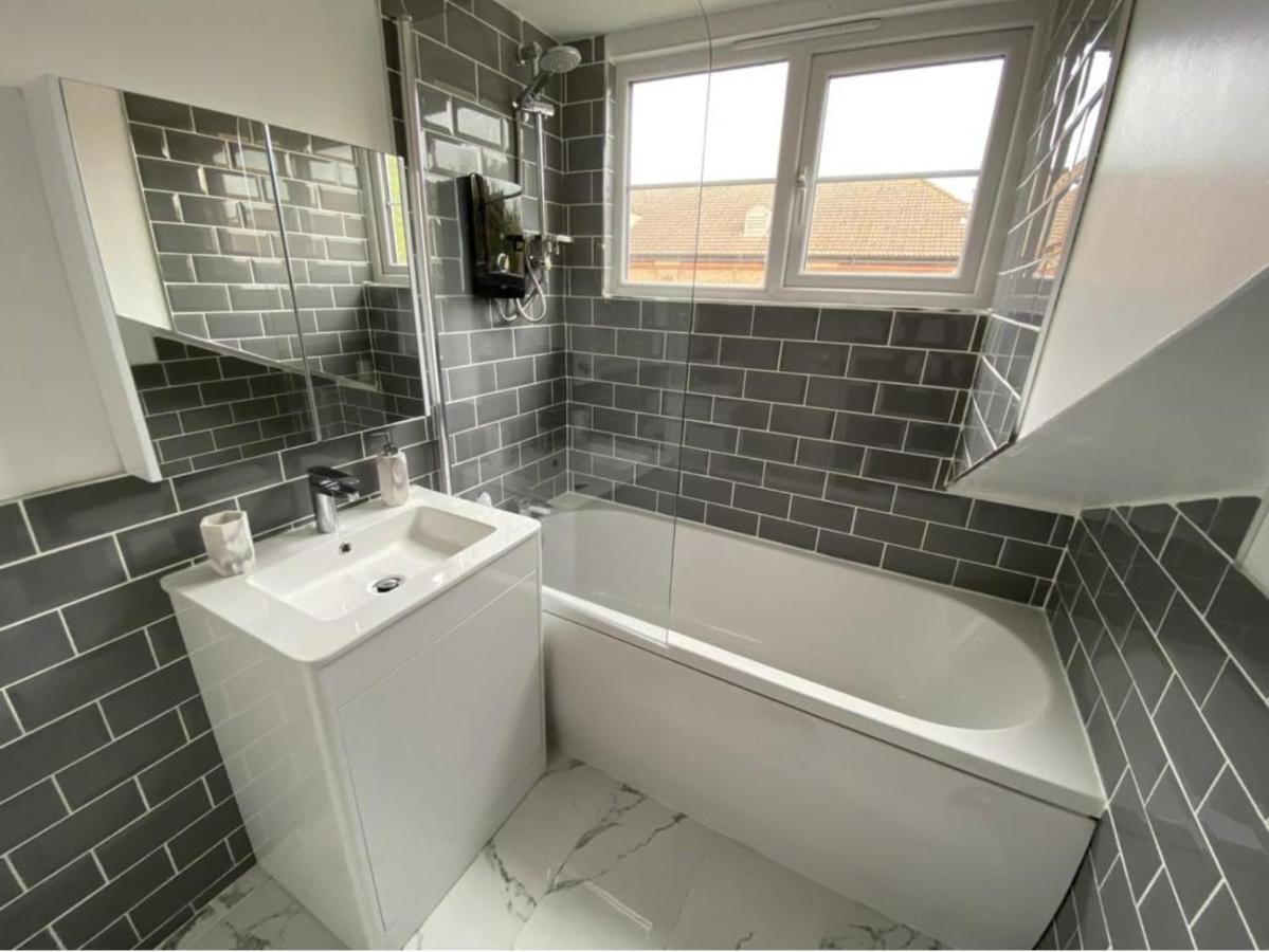 Charming Town Centre Character Cottage With Parking Stowmarket Kültér fotó
