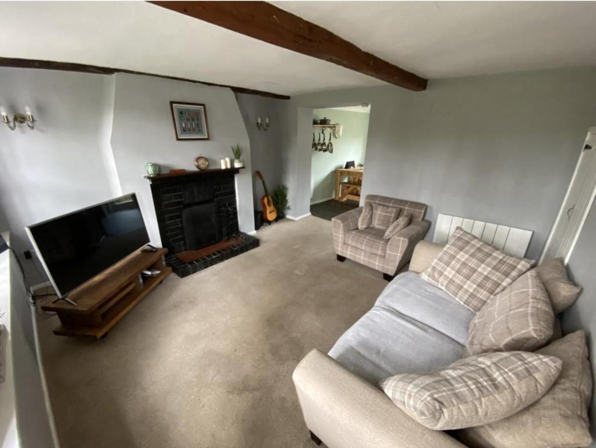 Charming Town Centre Character Cottage With Parking Stowmarket Kültér fotó
